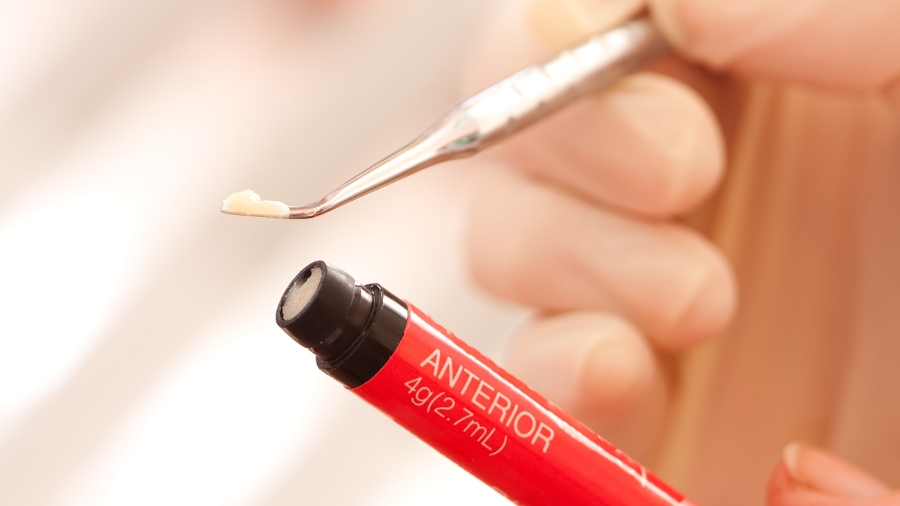 押上のなるべく歯を削らない治療